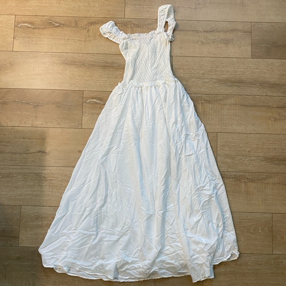 Meshki White Midi Dress - Picture 4 of 6